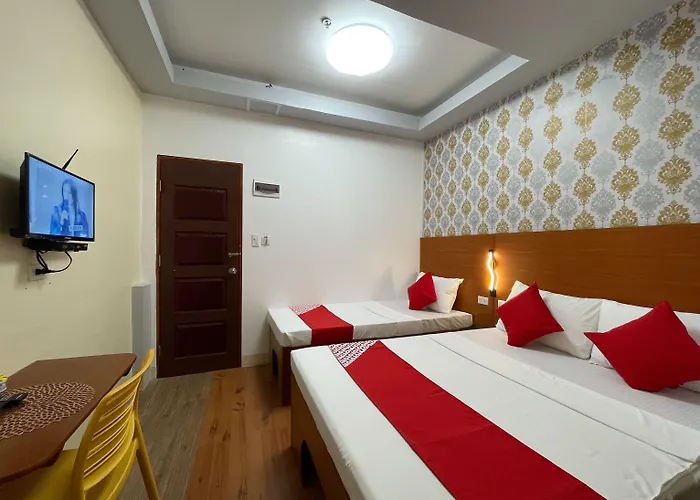 Oyo 685 K Fortune Apartelle 호텔 3*